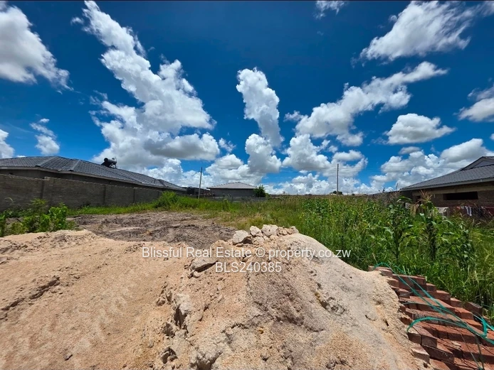 Adelaide Park stand for sale-gated community