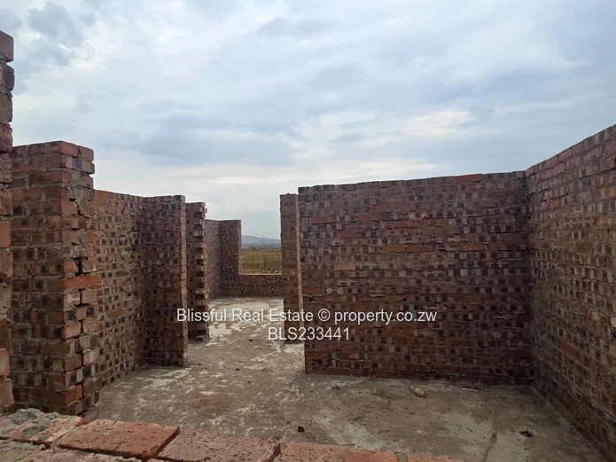 glaudina incomplete house for house