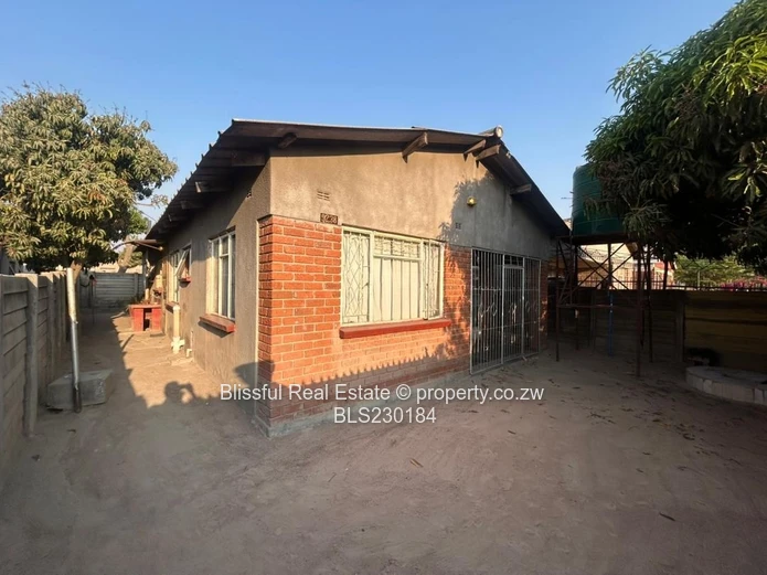 Chitungwiza Unit K House for Sale