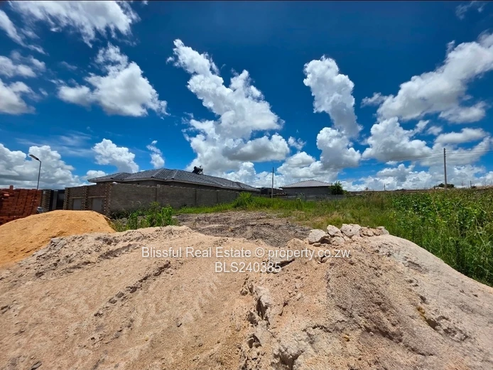 Adelaide Park stand for sale-gated community