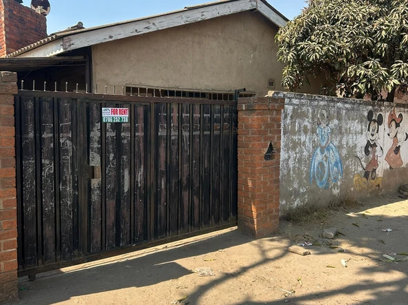 2 Bedroom House