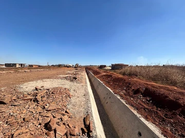 Stands & Residential Land