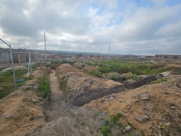 Stands & Residential Land