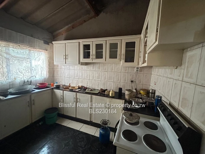 Chitungwiza Unit K House for Sale