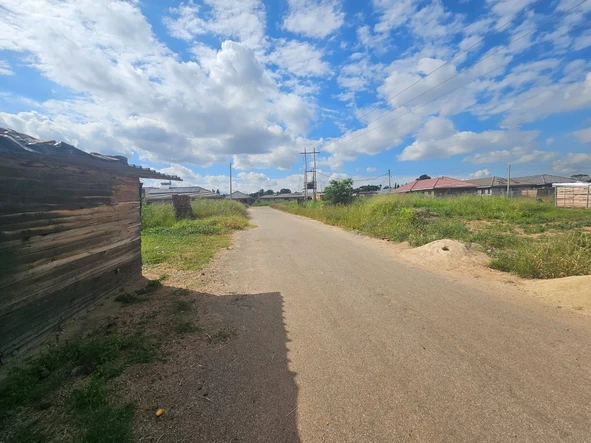 Stands & Residential Land