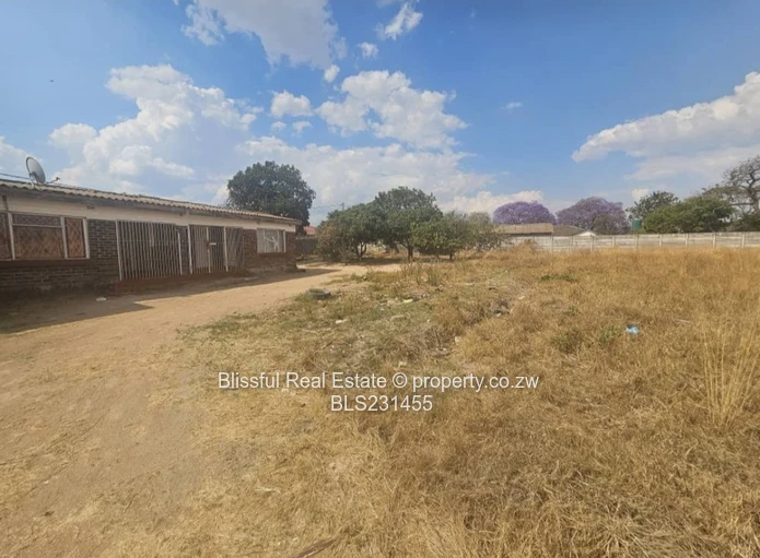 Waterfalls Uplands stand for sale 