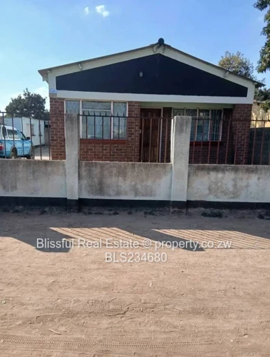 Chitungwiza Unit C House for Sale