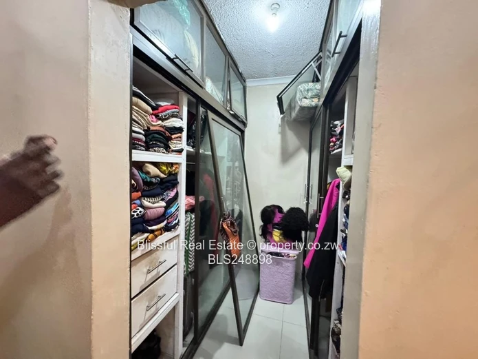 4 Bedroomed House For Sale in sunway city Ruwa