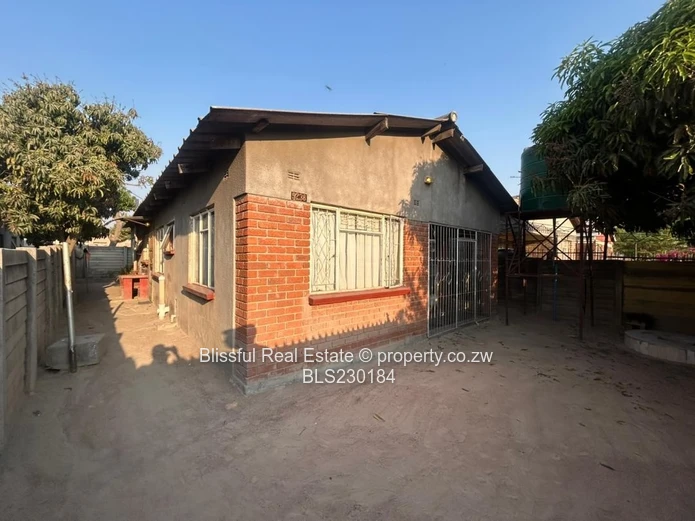 Chitungwiza Unit K House for Sale